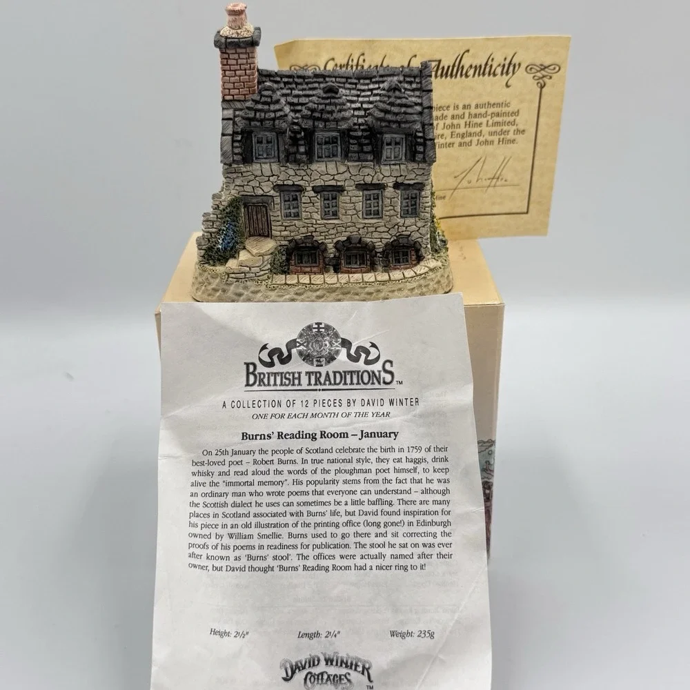 David Winter Cottages British Traditions Burns Reading Room January‎ Box & COA